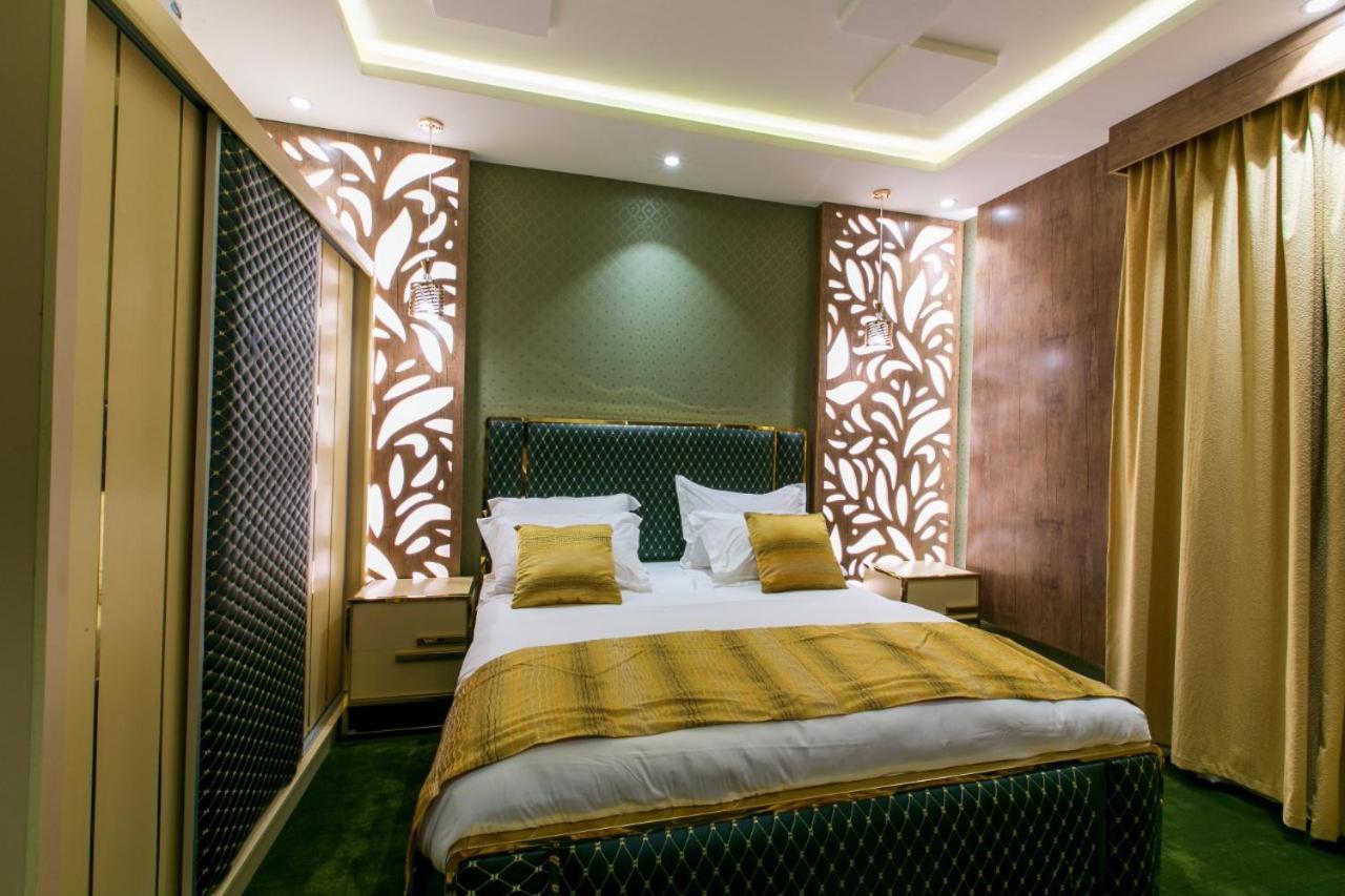 Hotel Lambert 4*